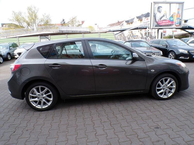 Second-hand Mazda 3 105 CP (77 kW) 2012 Gri Berlinǎ