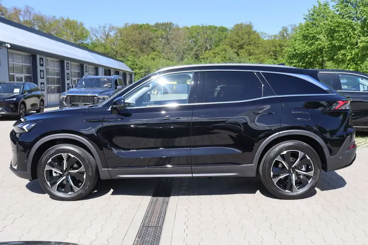 Ny Baic X75 177 HK (130 kW) 2026 Grå SUV