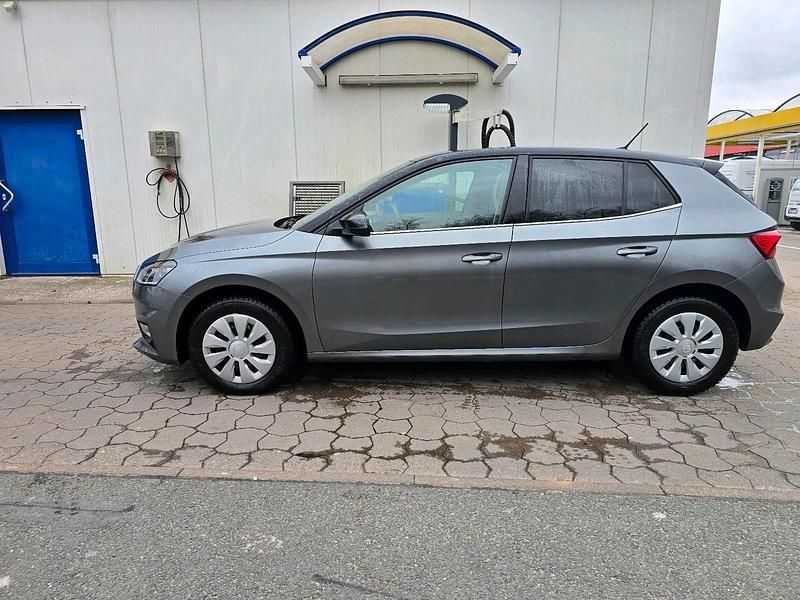 Gebraucht Skoda Fabia 110 PS (80 kW) 2022 Grau Kleinwagen