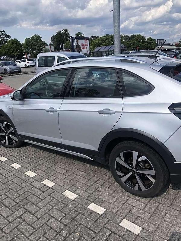 Silber Gebraucht 2023 VW Taigo SUV | 21.700 € (Superpreis) - Bild 1/4