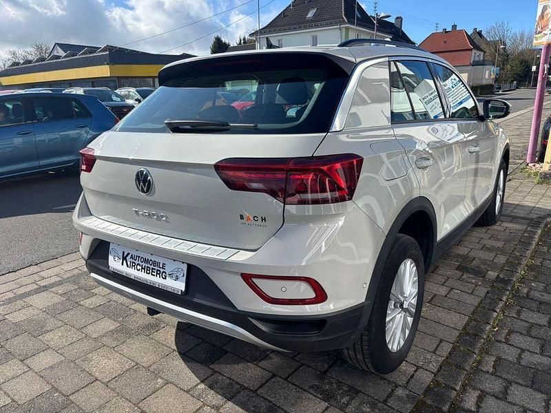 Gebraucht VW T-Roc Life 110 PS (80 kW) 2022 Grau SUV