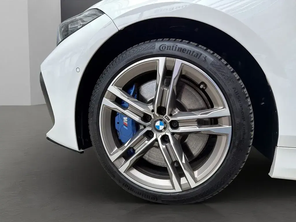 Brugt BMW M135 Performance 306 HK (225 kW) 2020 Hvid Hatchback