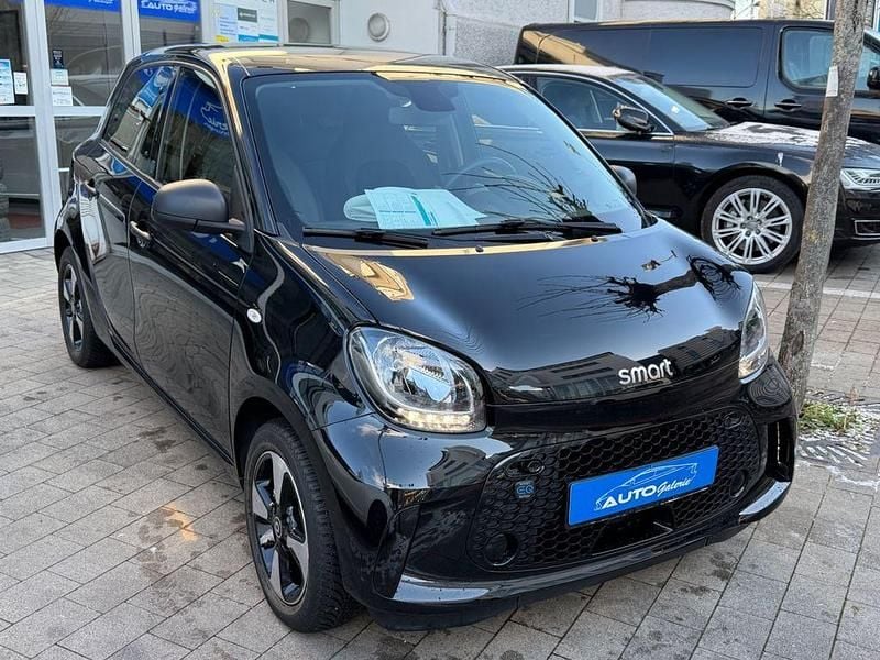 Gebraucht Smart ForFour Electric Drive 60 kW (82 PS) 2020 Schwarz Limousine