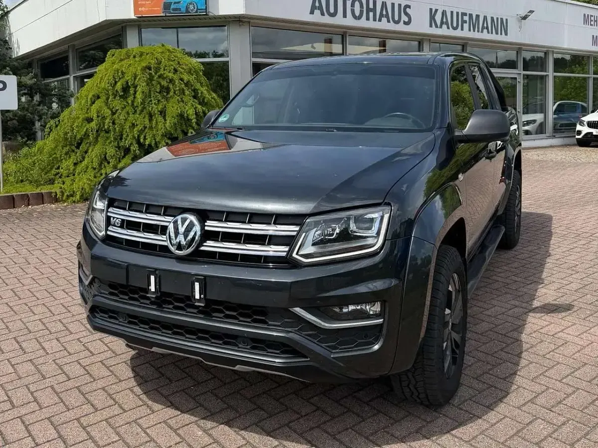 Gebraucht VW Amarok Dark Label 204 PS (150 kW) 2018 Carbon steel grey metallic Pickup
