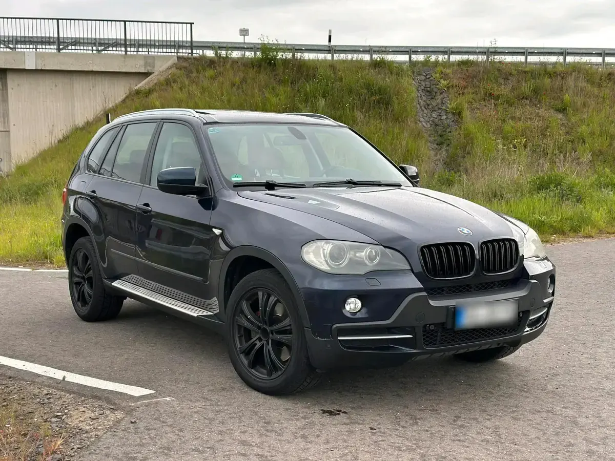 Gebraucht BMW X5 235 PS (172 kW) 2008 Blau SUV