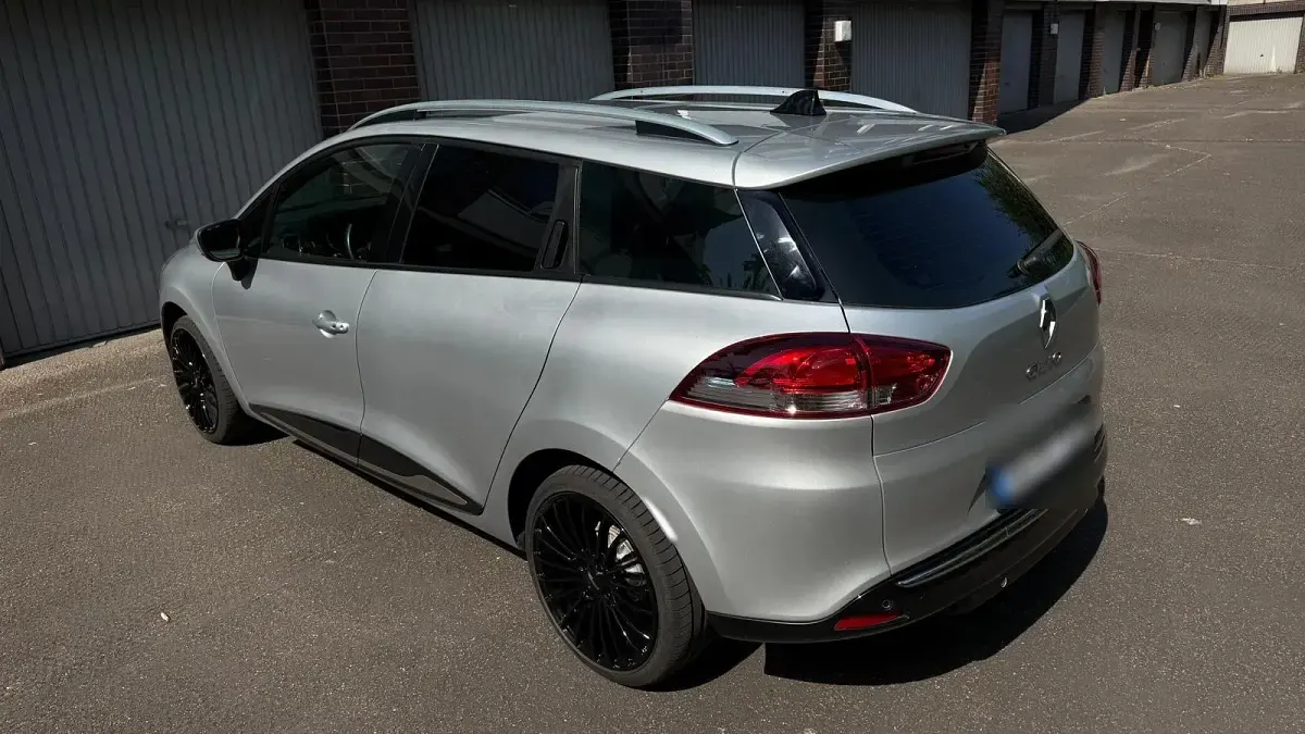 Gebraucht Renault Clio 75 PS (55 kW) 2018 Grau Kombi