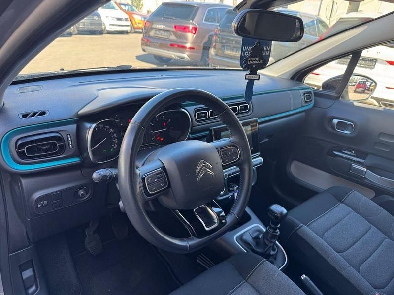 Gebraucht Citroën C3 Shine 102 PS (75 kW) 2022 Grau Kleinwagen