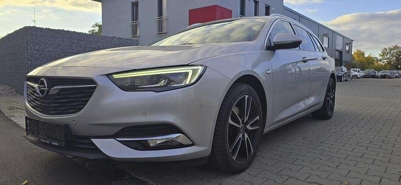 Silber Gebraucht 2017 Opel Insignia Innovation Kombi | 8.490 € (Teuer) - Bild 1/4