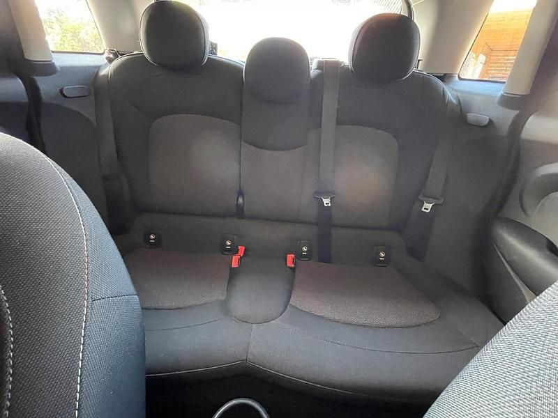 Gebraucht Mini ONE 75 PS (55 kW) 2015 Schwarz Kleinwagen