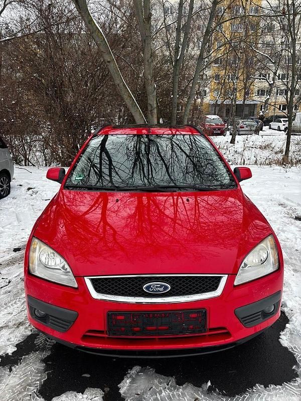 Schwarz Gebraucht 2006 Ford Focus Kombi | 1.999 € (Guter Preis) - Bild 1/4