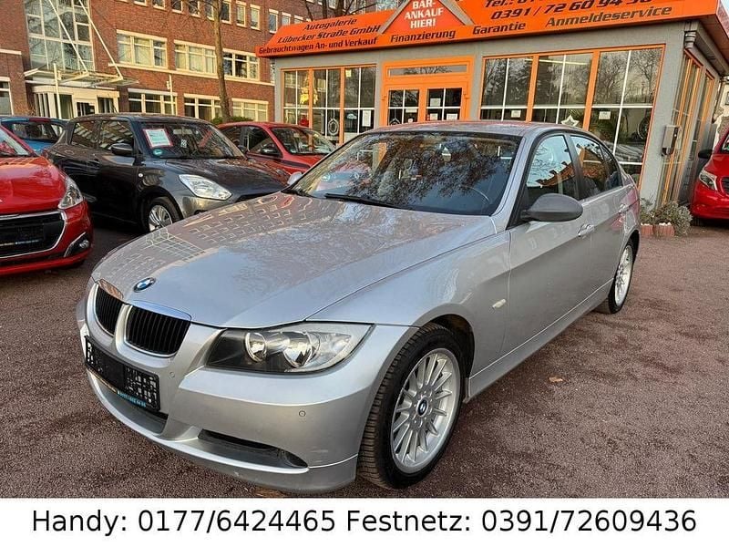 Silber Gebraucht 2006 BMW 318 Limousine | 2.990 € (Superpreis) - Bild 1/4