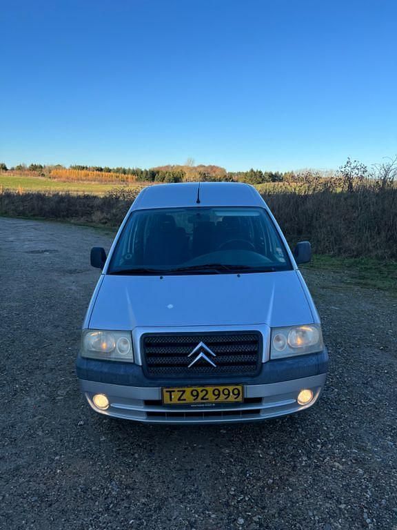 Gebraucht 2005 Citroën Jumpy Kombi | 2.800 € - Bild 1/4