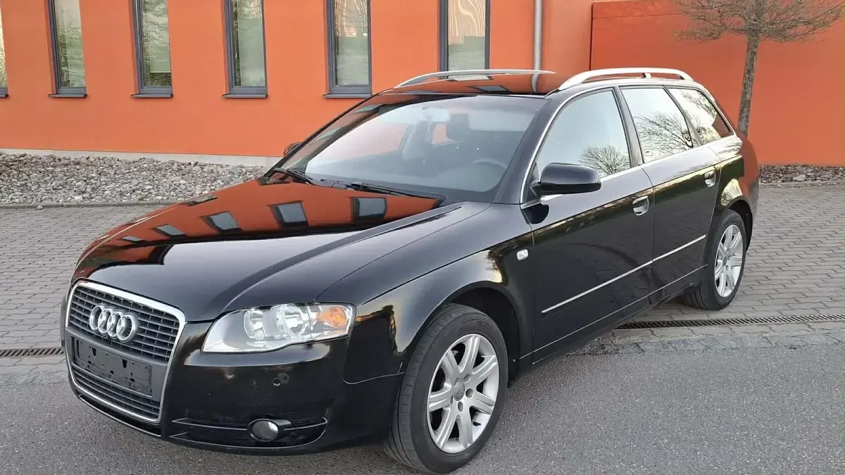 Second-hand Audi A4 140 CP (102 kW) 2011 Negru Break