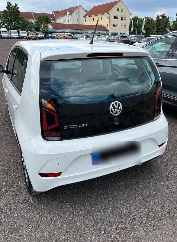Gebraucht VW up! 68 PS (50 kW) 2019 Weiß Kleinwagen