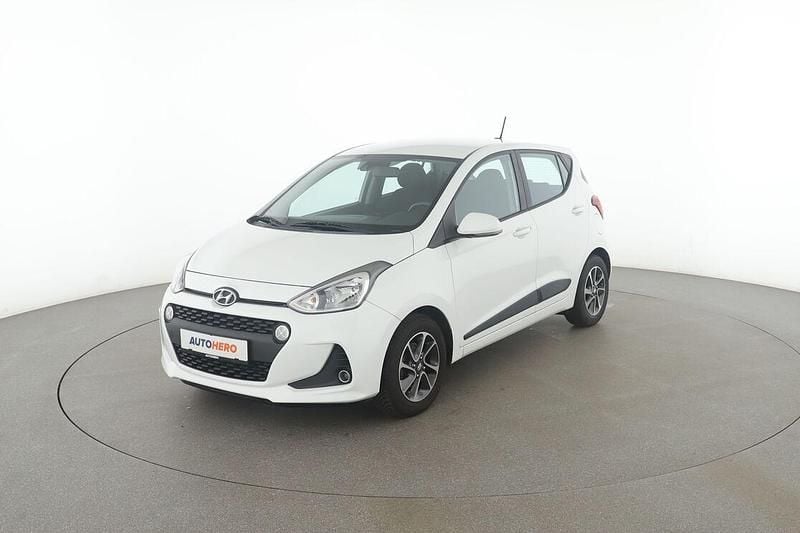 Weiß Gebraucht 2017 Hyundai i10 Style Kleinwagen | 11.530 € (Fairer Preis) - Bild 1/3