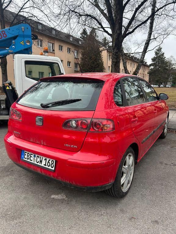 Gebraucht Seat Ibiza Reference 75 PS (55 kW) 2005 Rot Kleinwagen