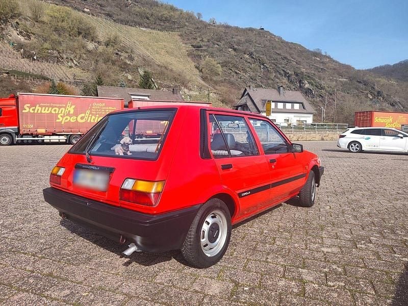 Gebraucht Toyota Corolla 79 PS (58 kW) 1985 Rot Kleinwagen