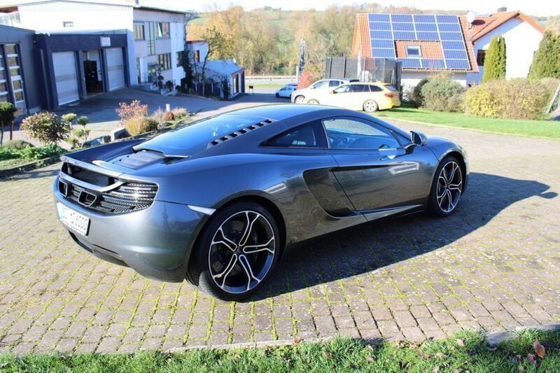 Gebraucht McLaren MP4-12C 625 PS (459 kW) 2012 Grau (metallic) Coupé