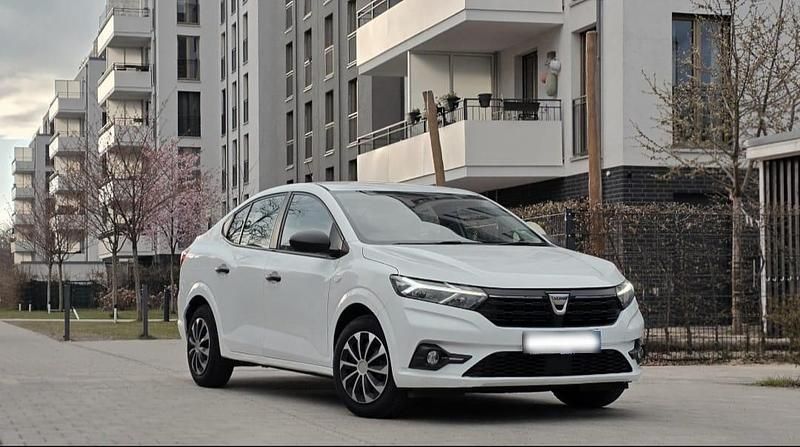 Gebraucht Dacia Logan 91 PS (66 kW) 2022 Silber Limousine