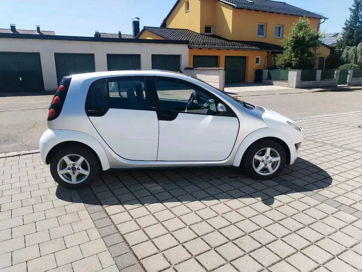 Gebraucht Smart ForFour 75 PS (55 kW) 2005 Weiß Kleinwagen