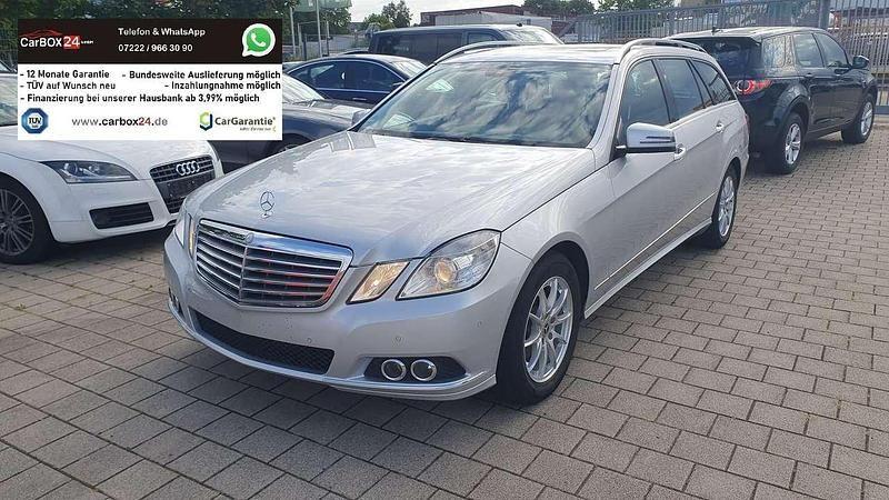 Iridiumsilber metalliclack Gebraucht 2011 Mercedes E220 Kombi | 8.450 € (Superpreis) - Bild 1/4