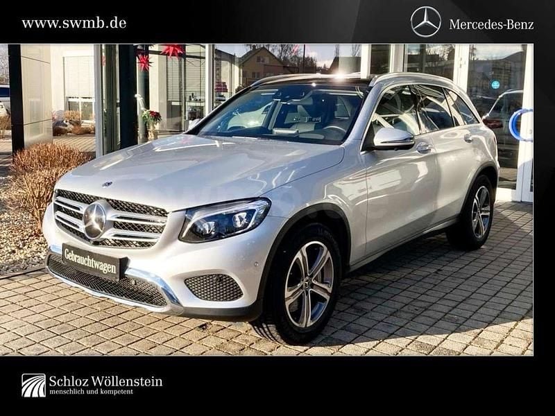 Silber Gebraucht 2018 Mercedes GLC300 Exclusive SUV | 32.870 € (Superpreis) - Bild 1/4