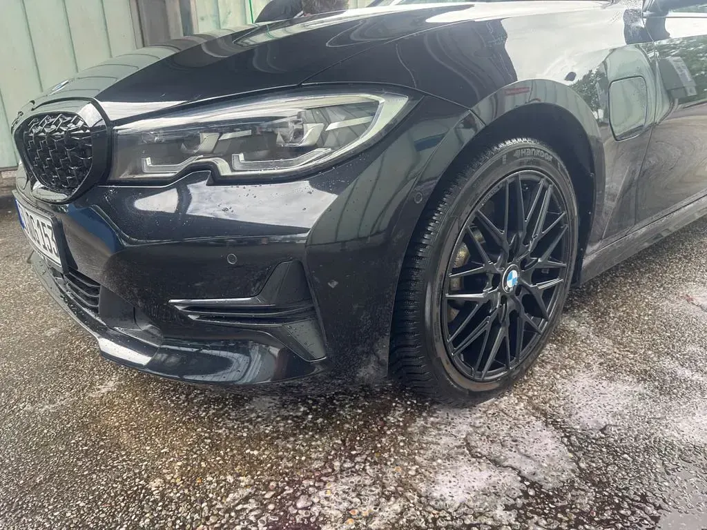 Gebraucht BMW 330e Advantage 292 PS (214 kW) 2020 Schwarz Limousine