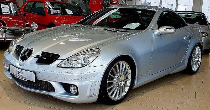 Silber Gebraucht 2006 Mercedes SLK55 AMG AMG Cabrio | 37.810 € - Bild 1/4