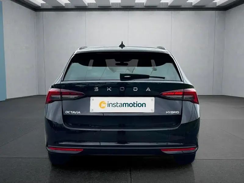 Gebraucht Skoda Octavia 150 PS (110 kW) 2025 Kombi