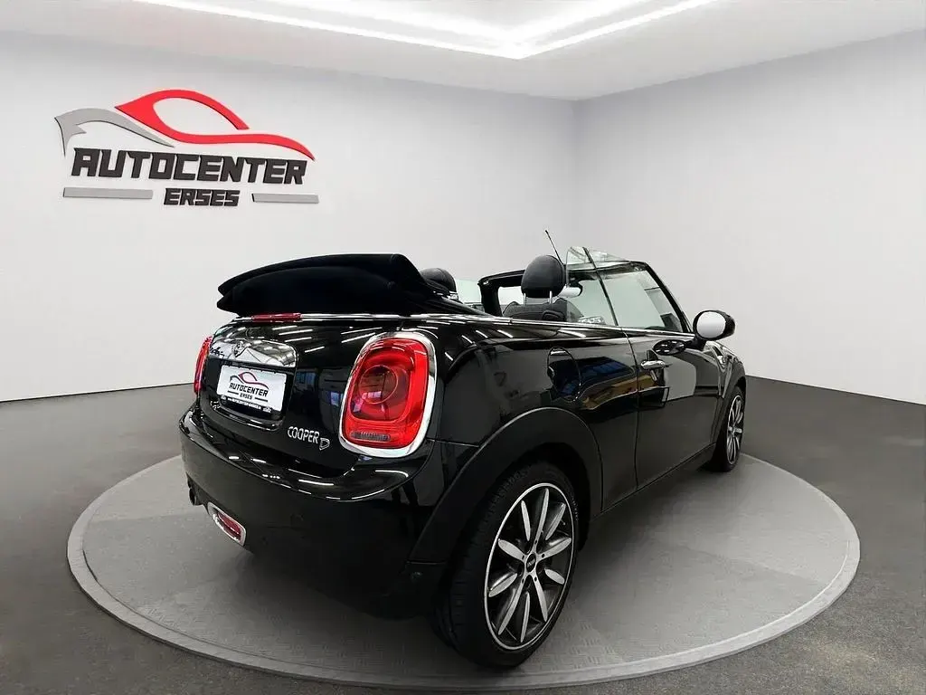 Gebraucht Mini Cooper D Cabriolet Chili 116 PS (85 kW) 2017 Midnight black Cabrio