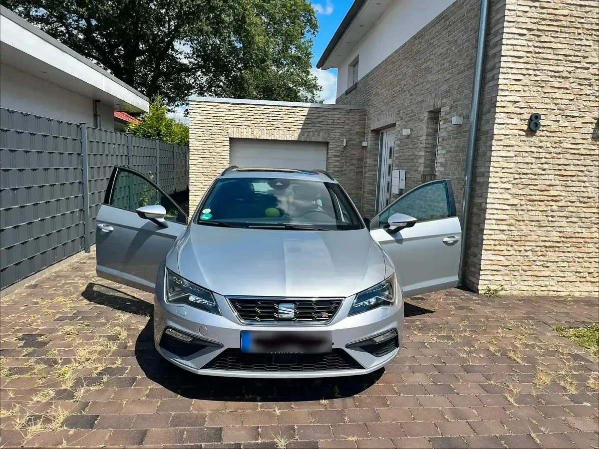 Gebraucht Seat Leon ST FR 150 PS (110 kW) 2018 Silber Kombi