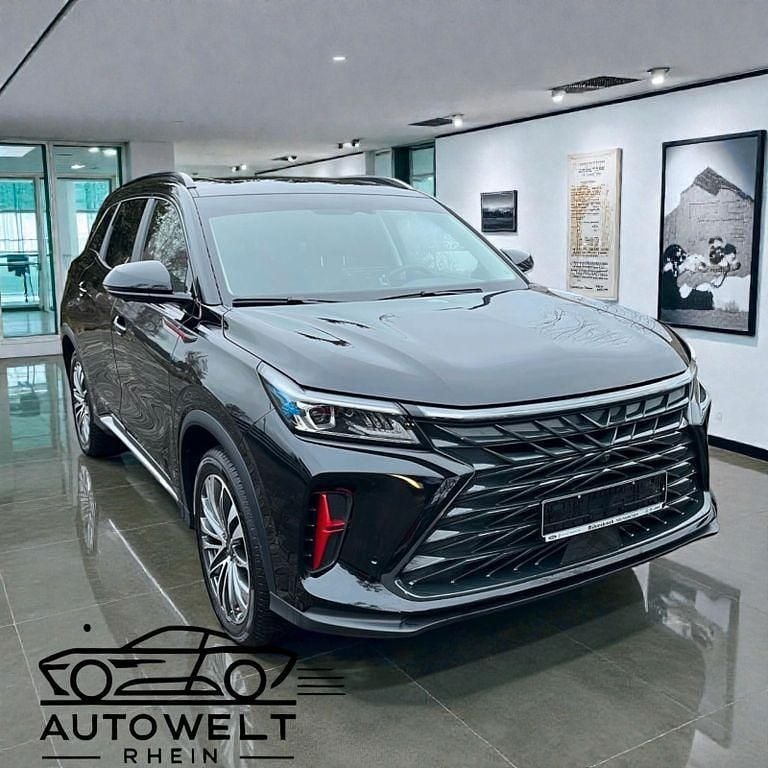 Gebraucht DFSK Fengon 177 PS (130 kW) 2024 Schwarz SUV