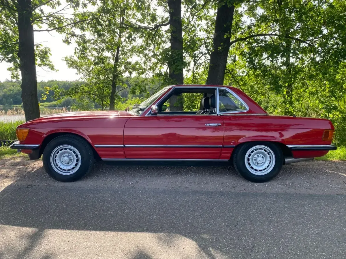 Gebraucht Mercedes SL280 185 PS (136 kW) 1983 Rot Cabrio