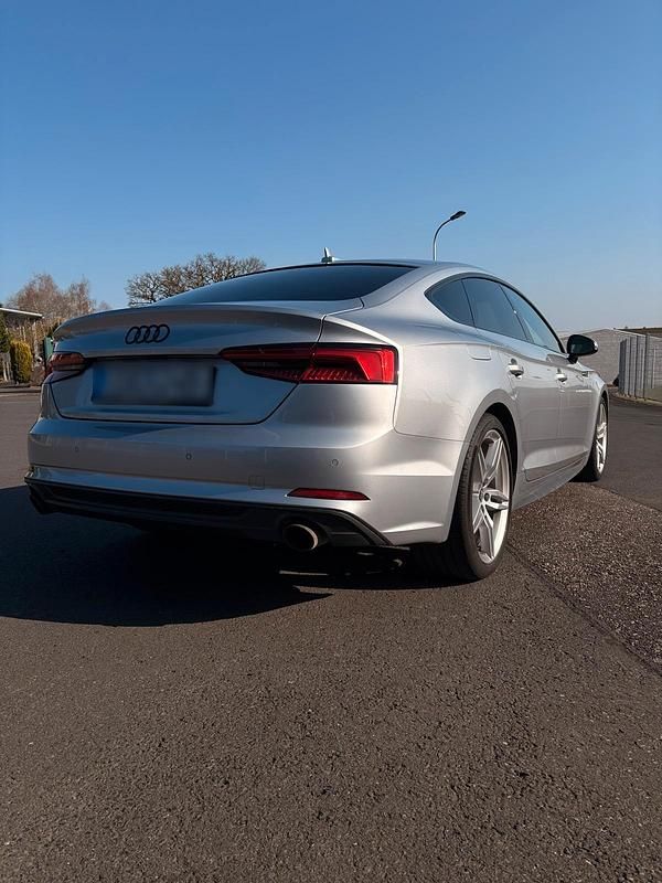 Usata Audi A5 190 CV (139 kW) 2018 Argento Coupé