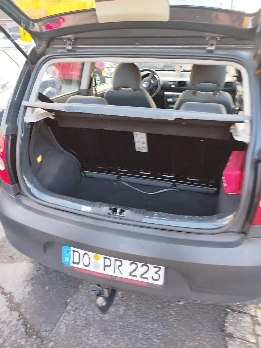 Gebraucht VW Fox 54 PS (39 kW) 2006 Grau Kleinwagen