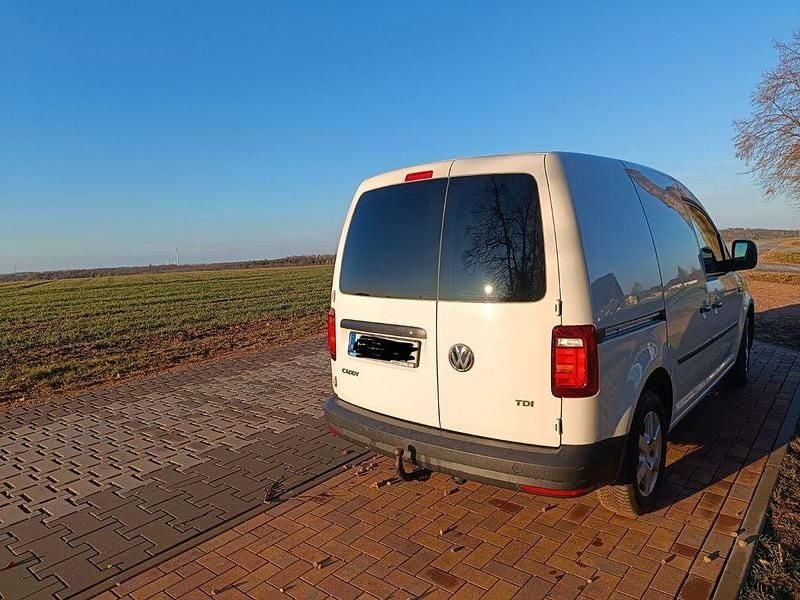 Gebraucht VW Caddy 102 PS (75 kW) 2017 Weiß Van / Kleinbus