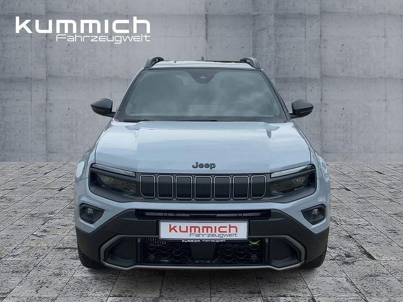 Neu Jeep Avenger Overland 145 PS (106 kW) 2026 Schwarz SUV
