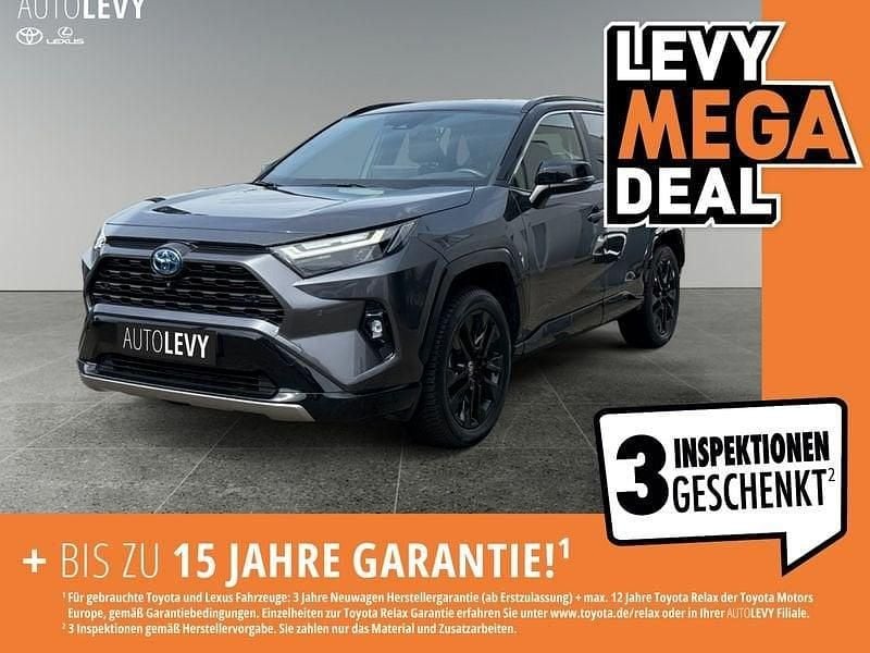 Grey metallic/ attitude black Gebraucht 2023 Toyota RAV4 Hybrid SUV | 37.890 € (Fairer Preis) - Bild 1/4