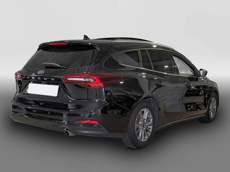 Gebraucht Ford Focus Titanium 116 PS (85 kW) 2025 Schwarz Kombi