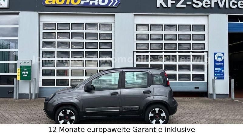 Grau Gebraucht 2018 Fiat Panda Cross Kleinwagen | 9.490 € (Fairer Preis) - Bild 1/4