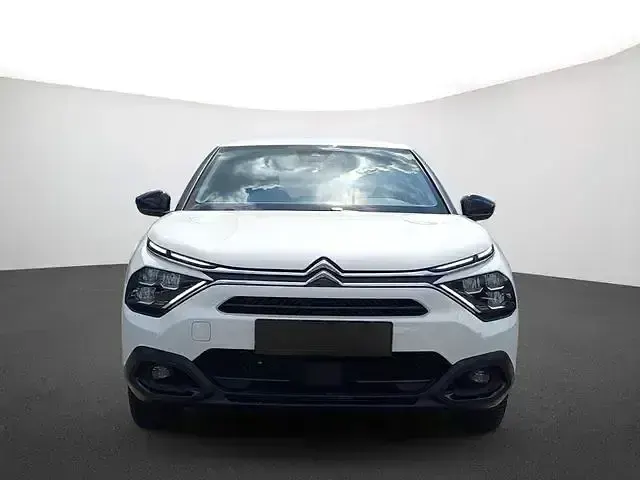Gebraucht Citroën C4 Feel 131 PS (96 kW) 2024 Weiß SUV