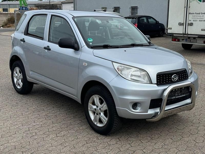 Gebraucht Daihatsu Terios 105 PS (77 kW) 2010 Grau SUV