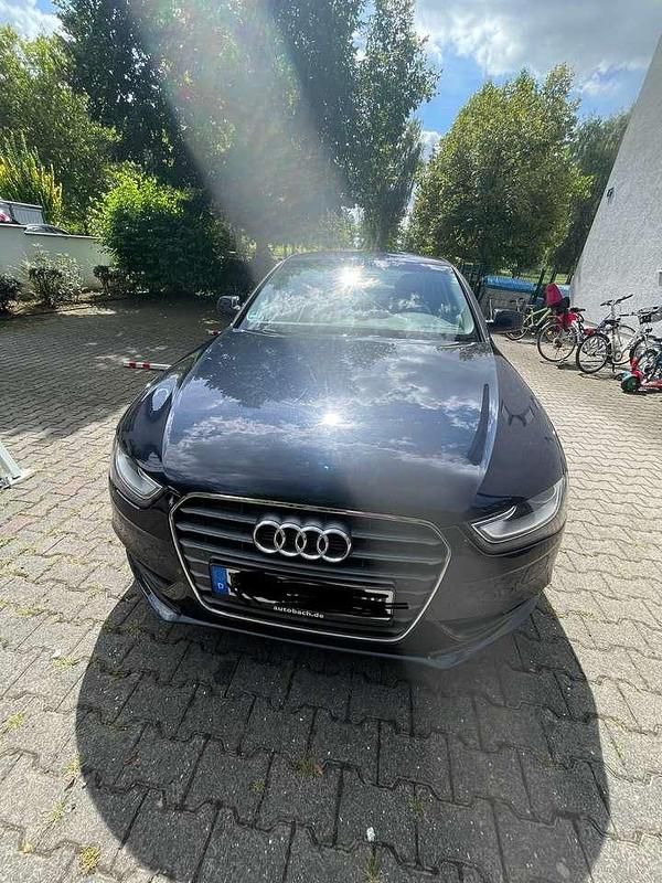Gebraucht Audi A4 Ambition 150 PS (110 kW) 2014 Limousine
