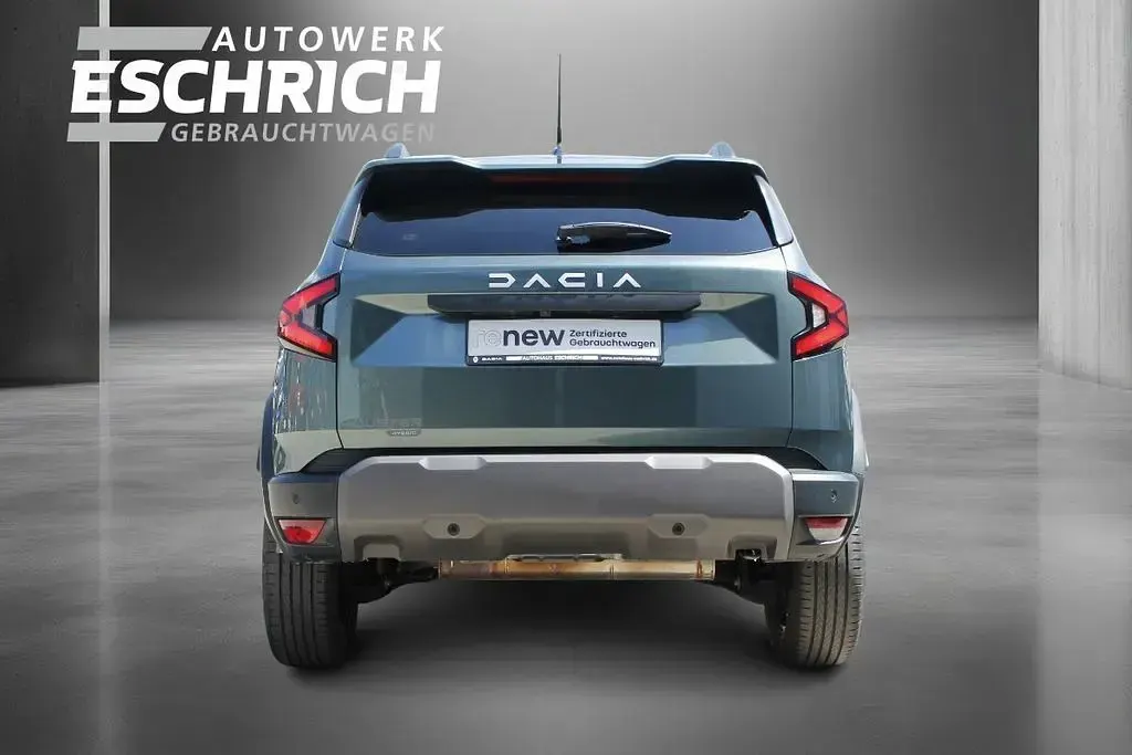 Gebraucht Dacia Duster Journey 94 PS (69 kW) 2024 Grün SUV