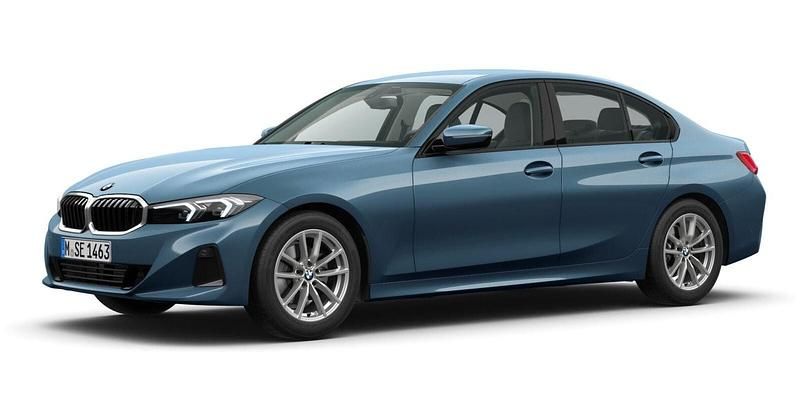 Blau Gebraucht 2025 BMW 318 Comfort Edition Limousine | 34.429 € (Guter Preis) - Bild 1/3