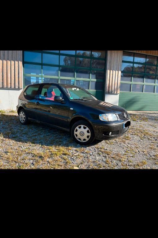 Gebraucht VW Polo 50 PS (36 kW) 2001 Schwarz Kleinwagen