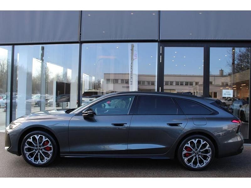 Neu Audi A6 S-Line 367 PS (269 kW) 2026 Daytonagrau perleffekt Kombi