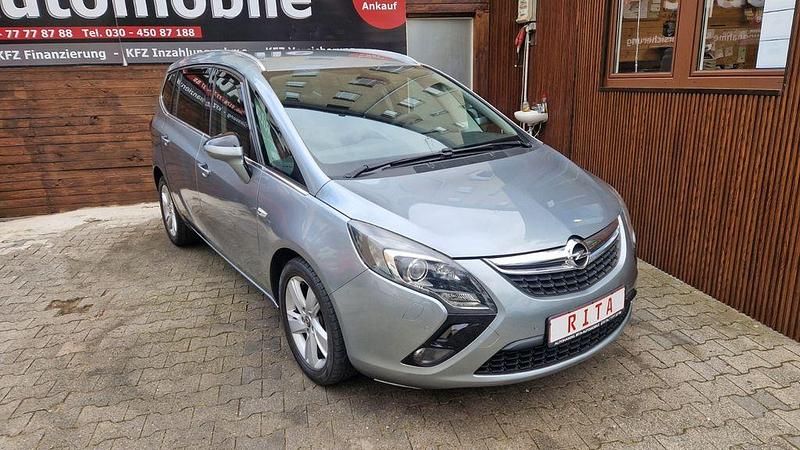Silber Gebraucht 2014 Opel Zafira Tourer Innovation Van / Kleinbus | 4.980 € (Fairer Preis) - Bild 1/4