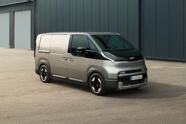 Neu Kia PV5 119 kW (163 PS) 2026 Weiß Van / Kleinbus