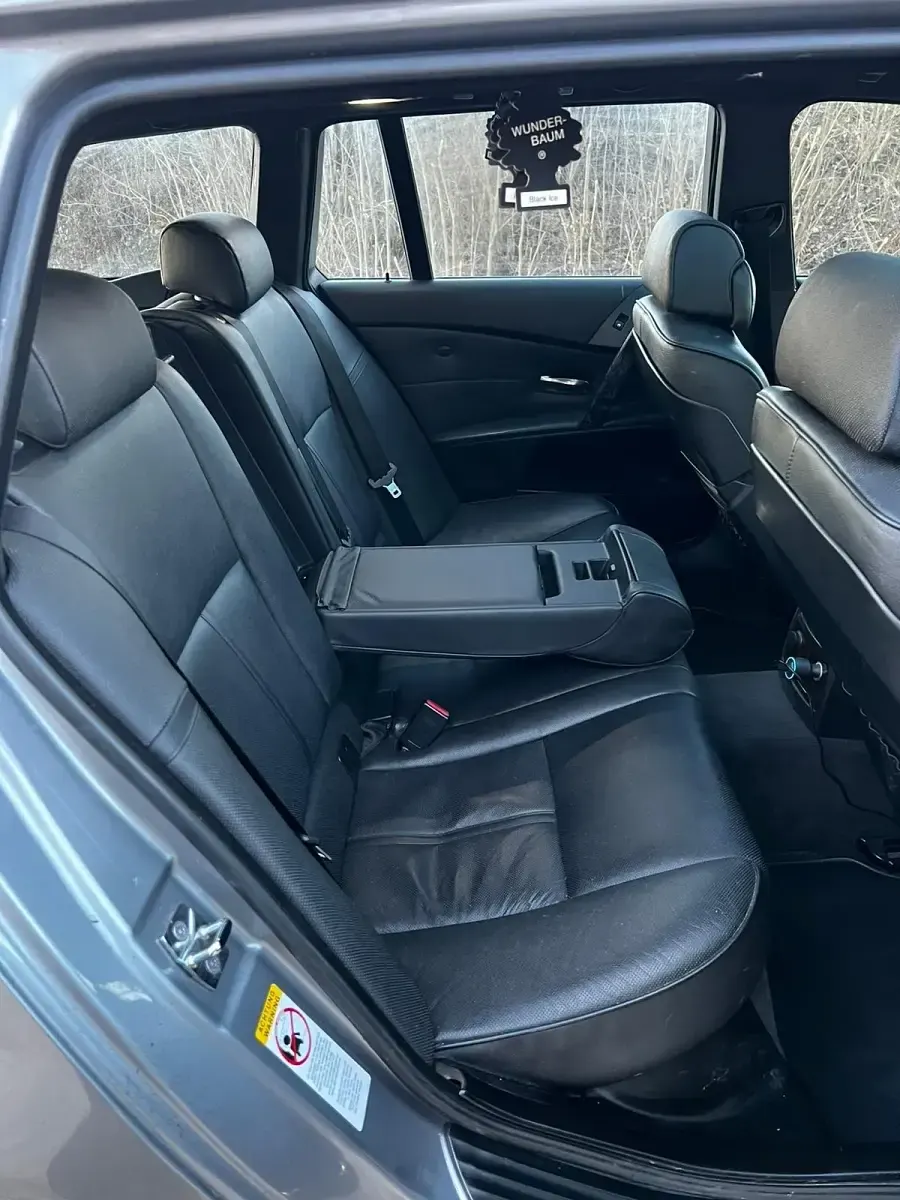 Gebraucht BMW 530 Shadowline 258 PS (189 kW) 2005 Grau Kombi